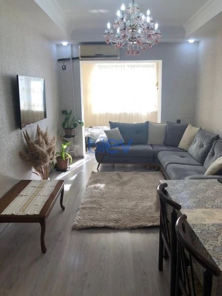 Satış 2 otaqlı Köhnə Tikili bina evi  48m², Bakı