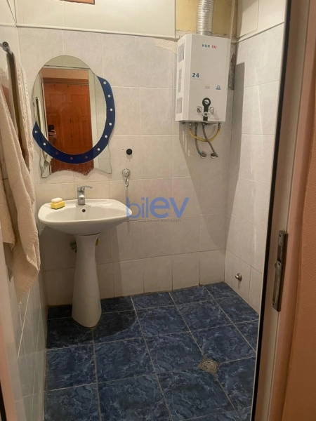Satış 2 otaqlı Köhnə Tikili bina evi  42m², Bakı