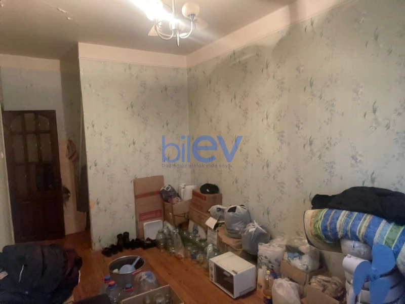 Satış 2 otaqlı Köhnə Tikili bina evi  42m², Bakı