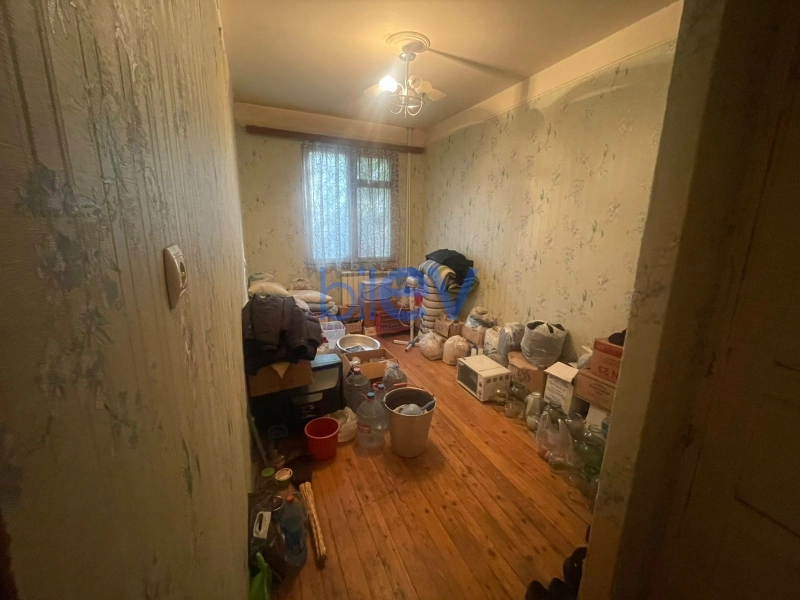 Satış 2 otaqlı Köhnə Tikili bina evi  42m², Bakı