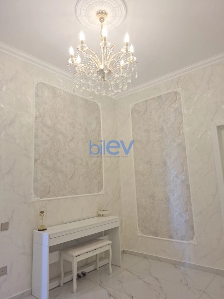 Satış 4 otaqlı Həyət evi  300m², Bakı