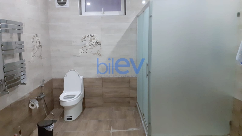 Satış 4 otaqlı Həyət evi  200m², Bakı