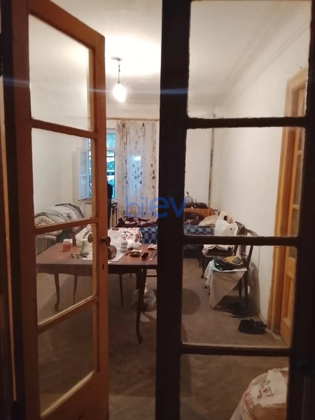 Satış 2 otaqlı Köhnə Tikili bina evi  53m², Bakı