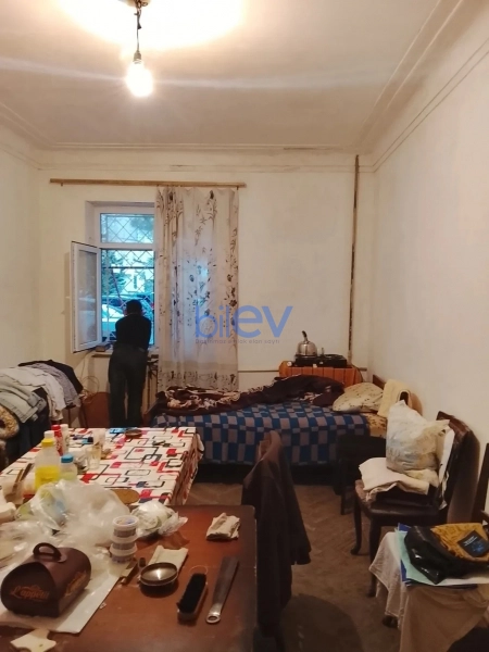 Satış 2 otaqlı Köhnə Tikili bina evi  53m², Bakı