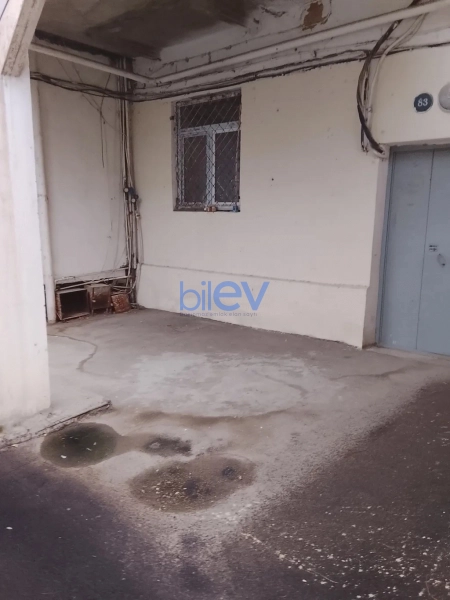 Satış 2 otaqlı Köhnə Tikili bina evi  53m², Bakı