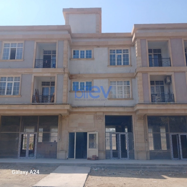 Satış 2 otaqlı Yeni Tikili bina evi  73m², Bakı