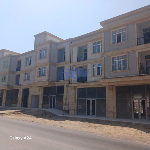 Satış 2 otaqlı Yeni Tikili bina evi  73m², Bakı