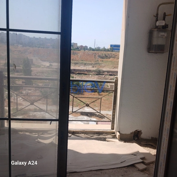Satış 2 otaqlı Yeni Tikili bina evi  73m², Bakı