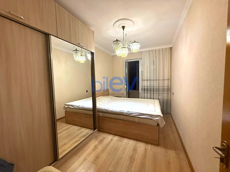 Satış 3 otaqlı Köhnə Tikili bina evi  100m², Bakı