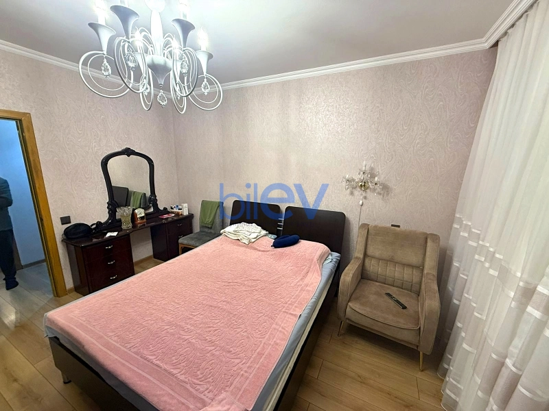 Satış 3 otaqlı Köhnə Tikili bina evi  100m², Bakı