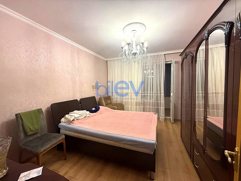 Satış 3 otaqlı Köhnə Tikili bina evi  100m², Bakı