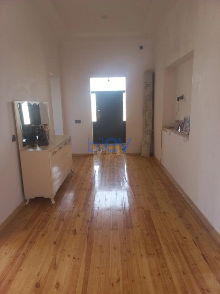 Satış 4 otaqlı Həyət evi  3500m², Bakı