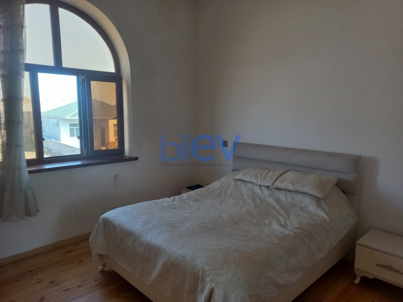 Satış 4 otaqlı Həyət evi  3500m², Bakı