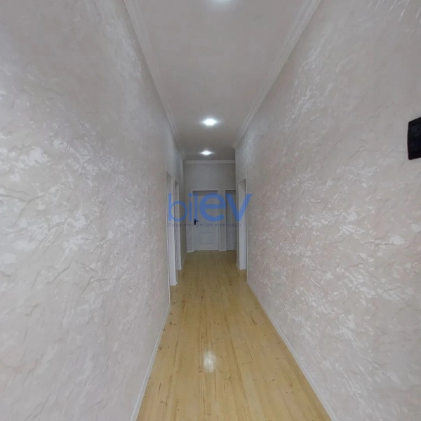 Satış 4 otaqlı Həyət evi  250m², Bakı