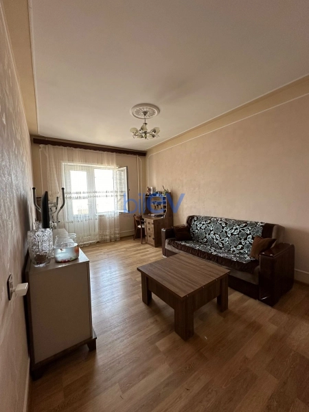 Satış 2 otaqlı Köhnə Tikili bina evi  48m², Bakı