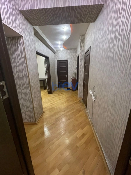 Satış 3 otaqlı Yeni Tikili bina evi  127m², Bakı