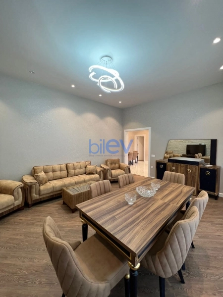 Günlük Kirayə 4 otaqlı Villa  180m², Bakı
