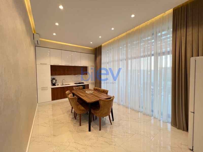 Günlük Kirayə 4 otaqlı Villa  180m², Bakı