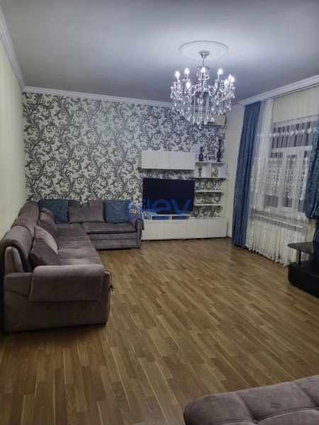 Satış 6 otaqlı Həyət evi  180m², Bakı