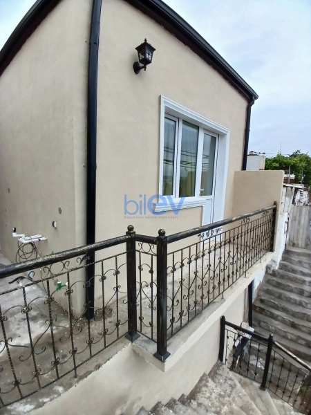 Satış 3 otaqlı Həyət evi  96m², Bakı