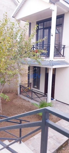 Satış 5 otaqlı Həyət evi  200m², Bakı