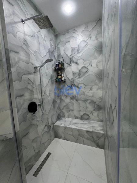 Satış 3 otaqlı Yeni Tikili bina evi  145m², Bakı
