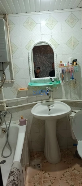 Satış 2 otaqlı Köhnə Tikili bina evi  55m², Bakı