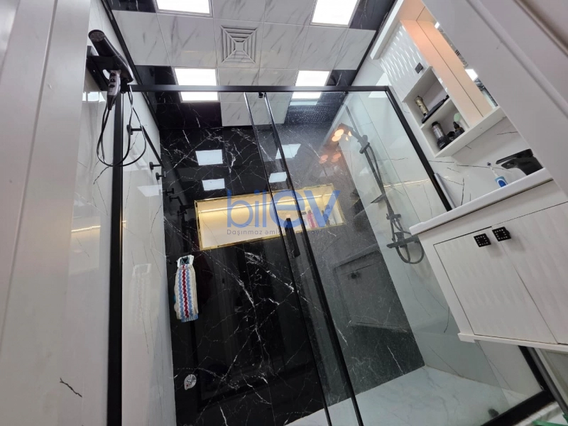 Satış 3 otaqlı Köhnə Tikili bina evi  54m², Bakı