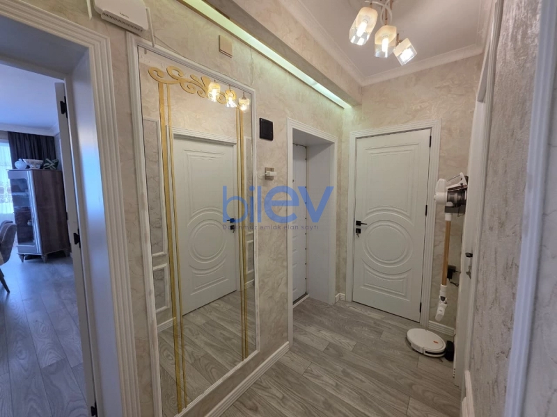Satış 3 otaqlı Köhnə Tikili bina evi  54m², Bakı