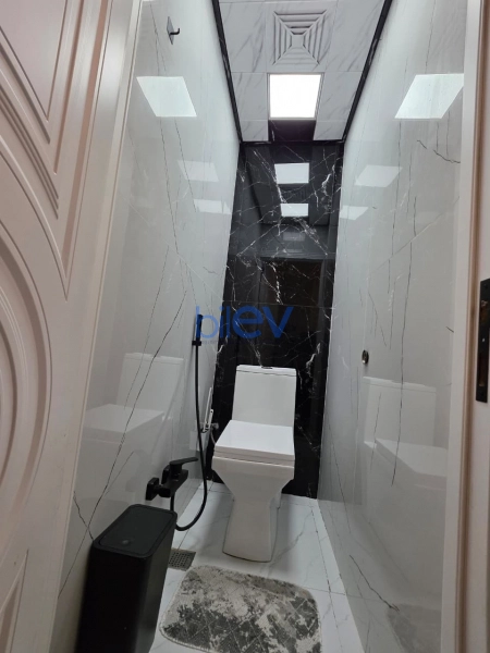 Satış 3 otaqlı Köhnə Tikili bina evi  54m², Bakı
