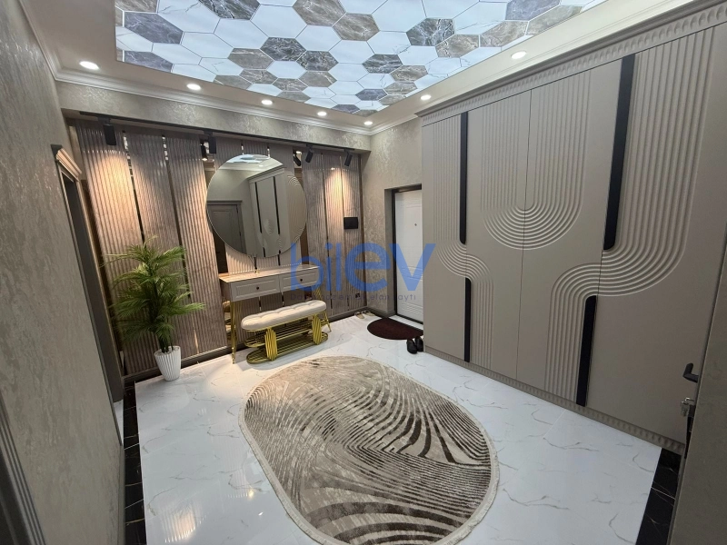 Satış 3 otaqlı Yeni Tikili bina evi  124m², Bakı
