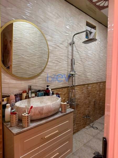 Satış 4 otaqlı Yeni Tikili bina evi  114m², Bakı