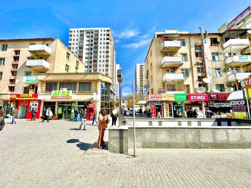 Satış 1 otaqlı Köhnə Tikili bina evi  35m², Bakı