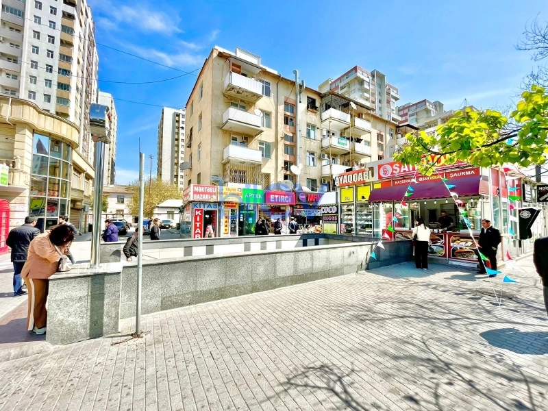 Satış 1 otaqlı Köhnə Tikili bina evi  35m², Bakı