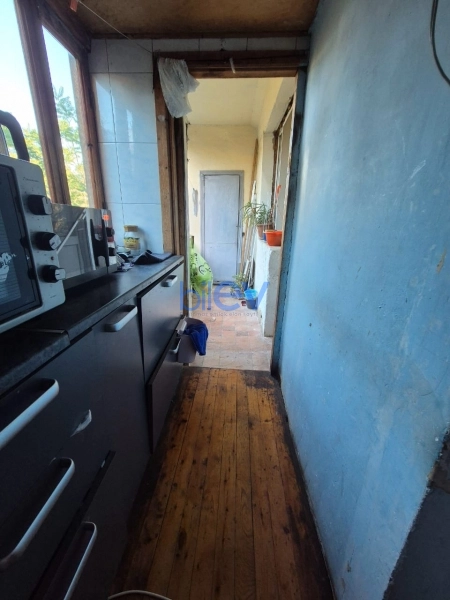 Satış 4 otaqlı Köhnə Tikili bina evi  93m², Bakı