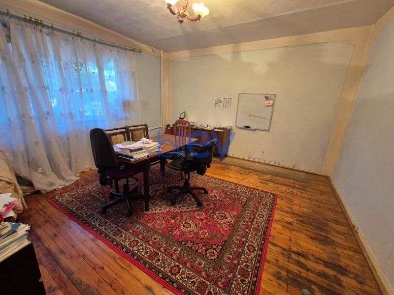 Satış 4 otaqlı Köhnə Tikili bina evi  93m², Bakı