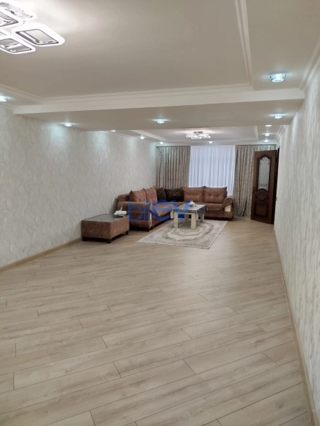 Satış 5 otaqlı Həyət evi  140m², Bakı