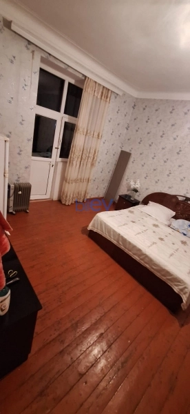 Satış 2 otaqlı Köhnə Tikili bina evi  42m², Sumqayıt