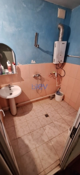 Satış 2 otaqlı Köhnə Tikili bina evi  42m², Sumqayıt