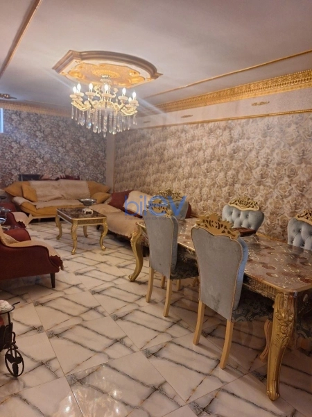 Satış 6 otaqlı Həyət evi  240m², Bakı