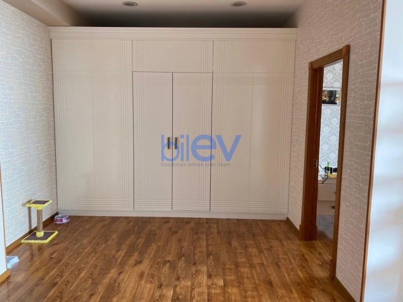 Satış 3 otaqlı Yeni Tikili bina evi  131m², Bakı
