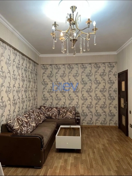 Aylıq Kirayə 2 otaqlı Köhnə Tikili bina evi  56m², Sumqayıt