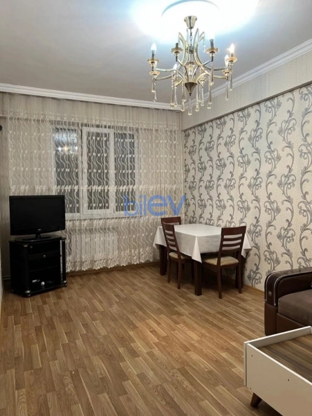 Aylıq Kirayə 2 otaqlı Köhnə Tikili bina evi  56m², Sumqayıt