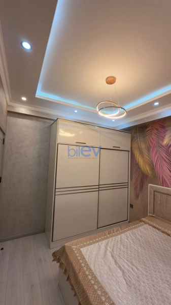 Satış 3 otaqlı Yeni Tikili bina evi  132m², Bakı