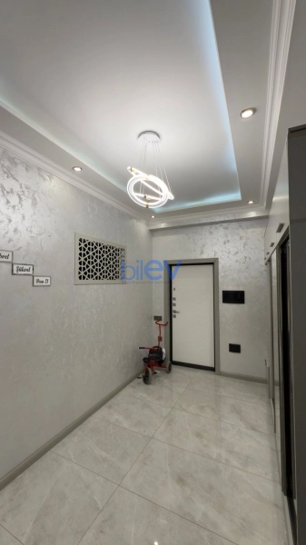 Satış 3 otaqlı Yeni Tikili bina evi  132m², Bakı