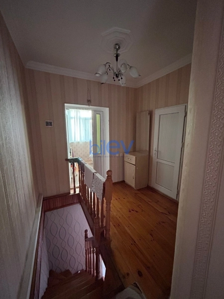 Satış 6 otaqlı Həyət evi  140m², Bakı