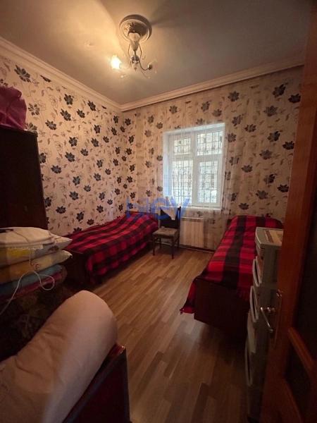 Satış 5 otaqlı Həyət evi  200m², Bakı