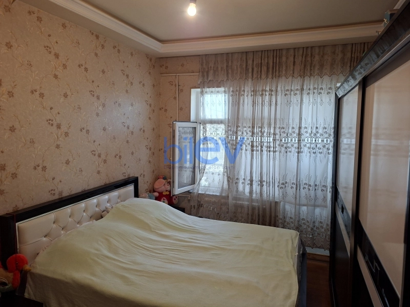 Satış 3 otaqlı Köhnə Tikili bina evi  80m², Bakı
