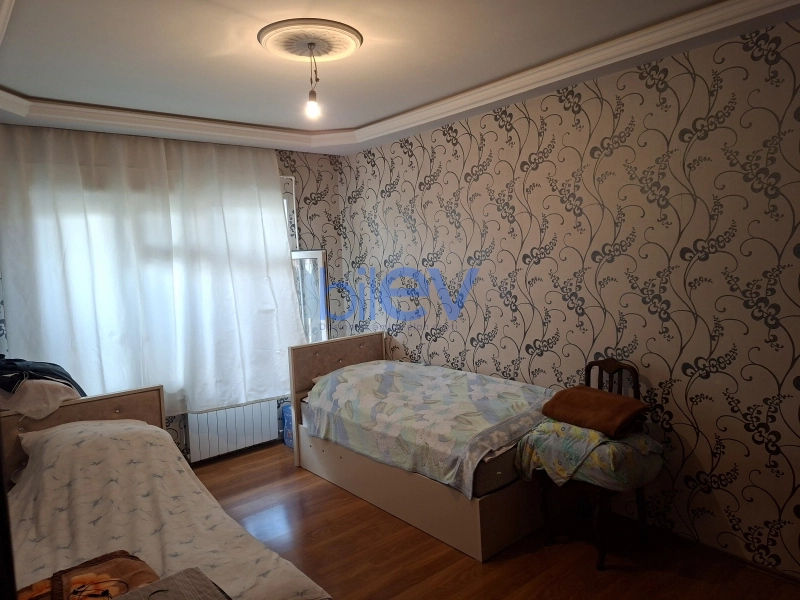 Satış 3 otaqlı Köhnə Tikili bina evi  80m², Bakı