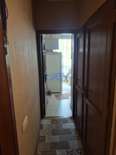 Satış 3 otaqlı Köhnə Tikili bina evi  80m², Bakı